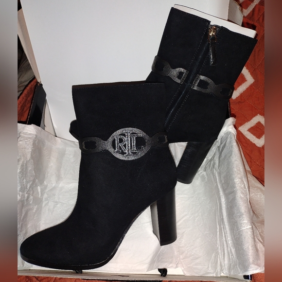 Ralph Lauren Boots - Picture 2 of 9